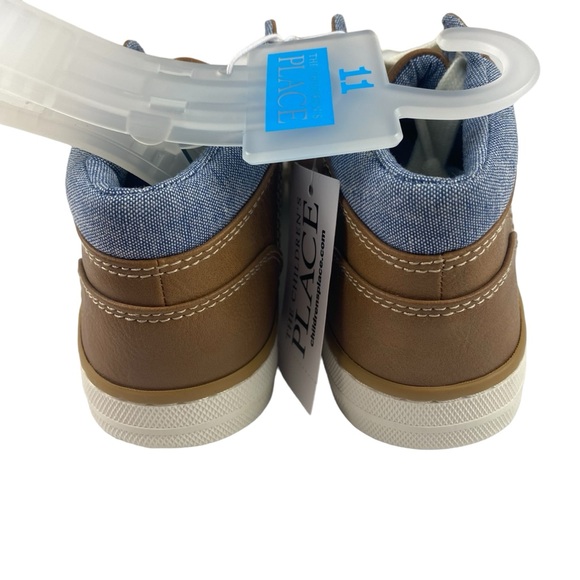 Children’s Place Boys High Top Faux Leather Sneakers Size 11 NWT - Picture 3 of 6